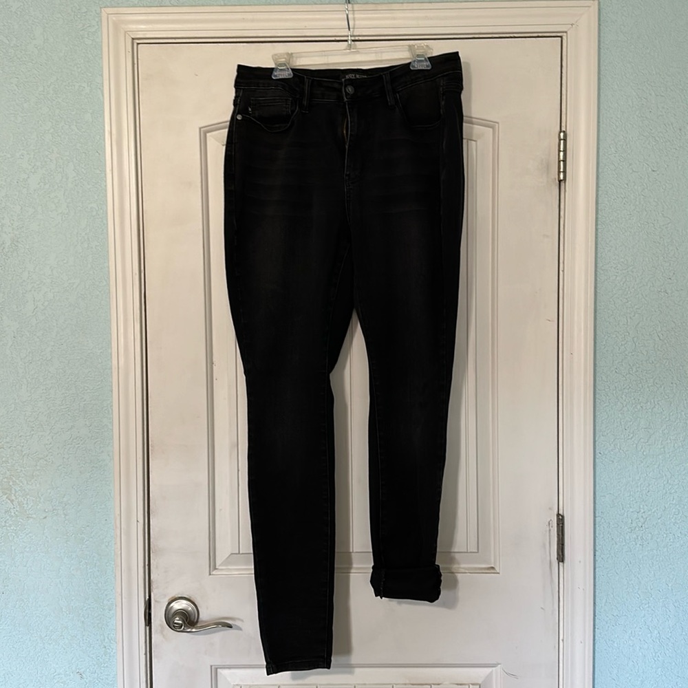 Judy Blue Long Inseam black skinny jeans size 16W